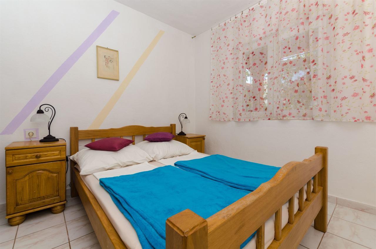 Apartments Ljubica Rogoznica  Exterior photo
