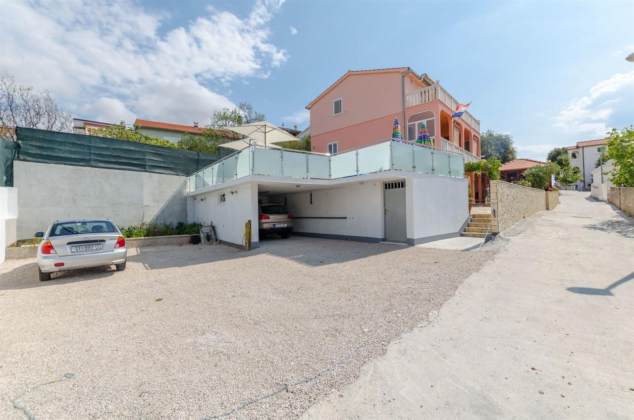 Apartments Ljubica Rogoznica  Exterior photo